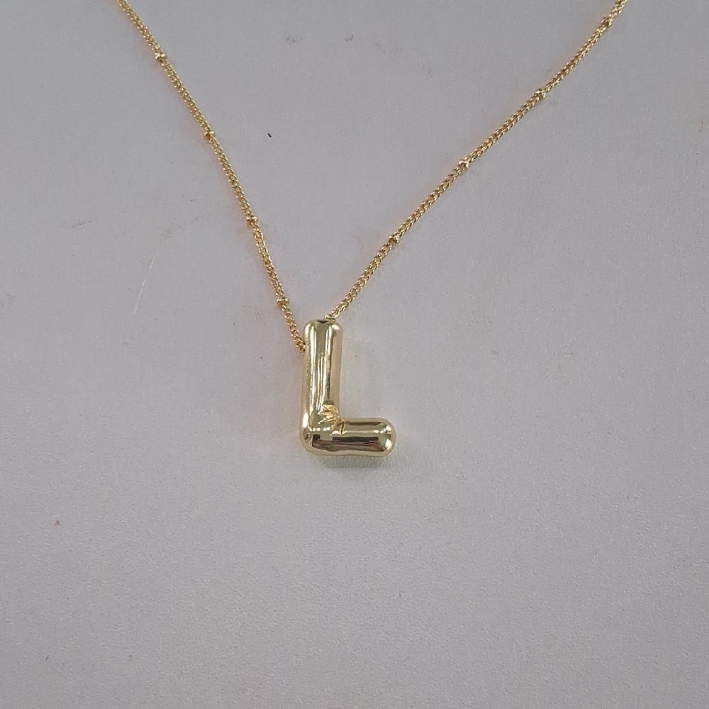 Gold Initial 'L' Pendant Necklace